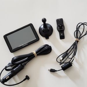 Garmin's nuvi 2455LM GPS navigation for car